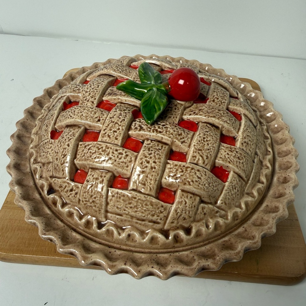 Vintage ceramic lattice cherry pie dish.